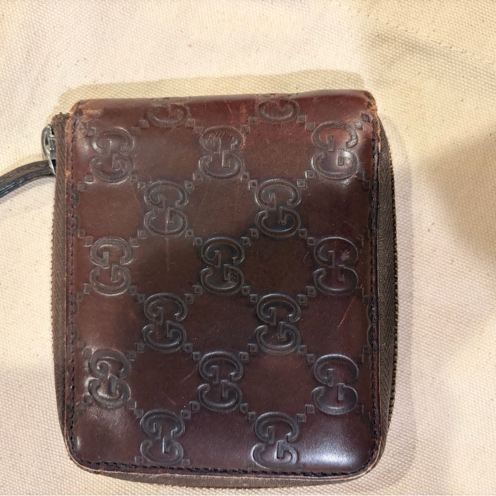 Gucci guccisma Brown Leather Wallet with Embossed Logo